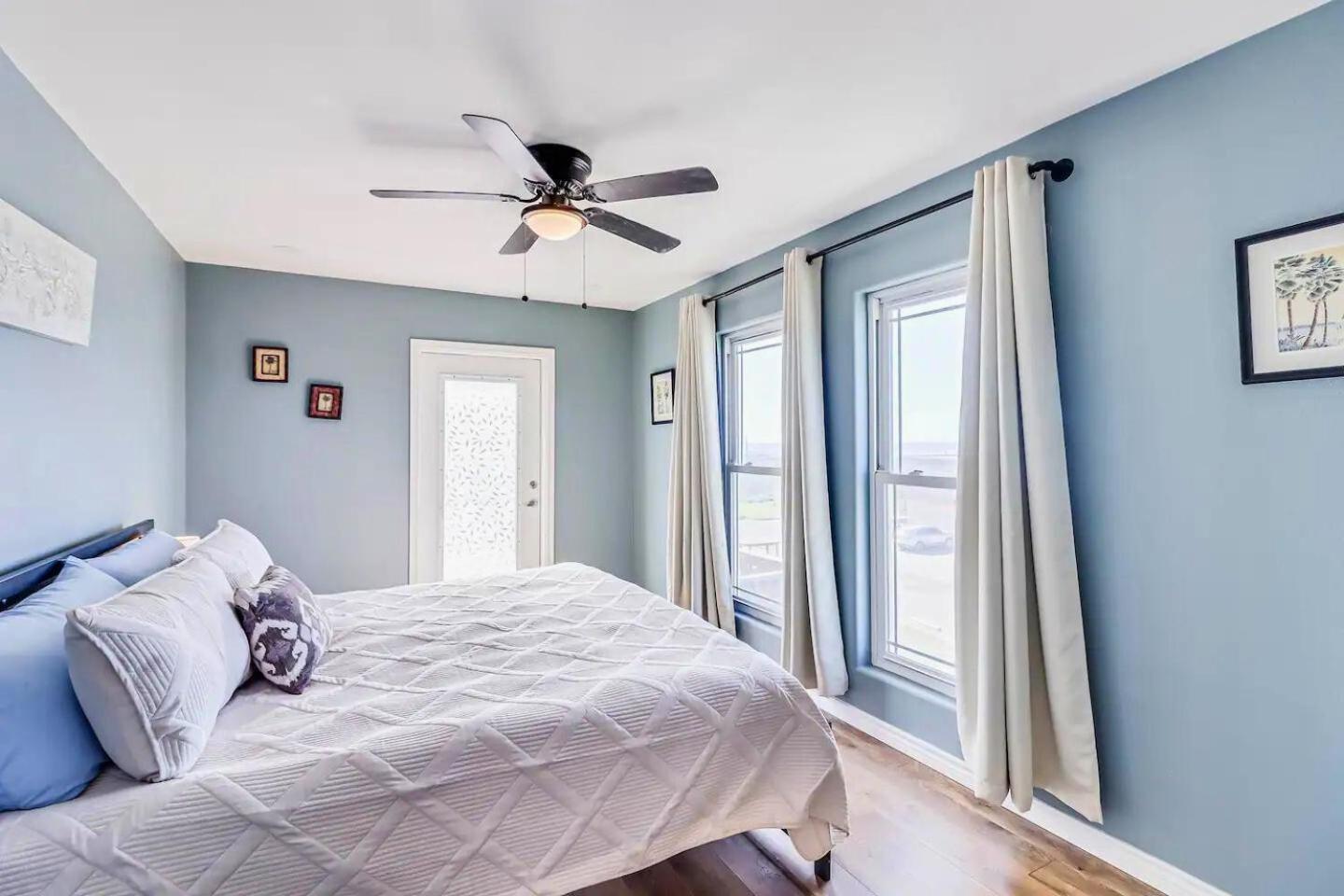 6Bdrm Beach Home - Oceanviews - Recently Renovated - Shared Pool & Hottub Port Aransas Kültér fotó
